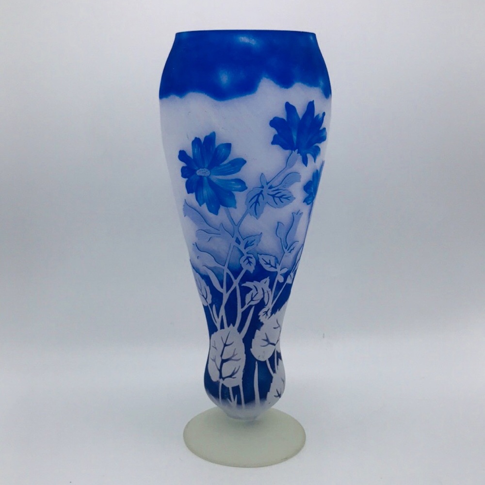 Shannon Crystal “Design Of Ireland” Mouth Blown Vase